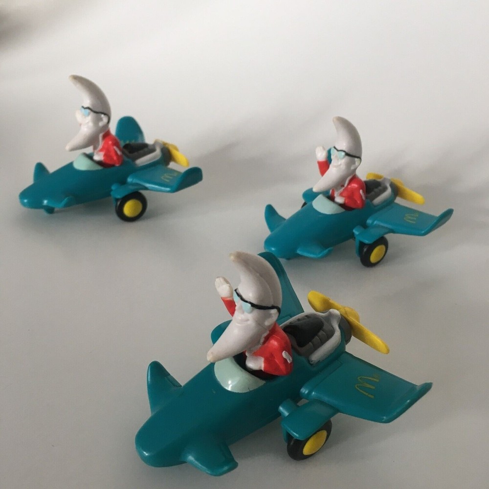 1988 VTG McDonald's H.M. Toy Mac Tonight Moon Man Blue Airplane Cake Topper (3)